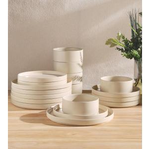 TheTerra Ceramic Dinnerware Sets for 6, 18 Pieces Porcelain Lightweight Plates and Bowls Sets, Scratch Resistant Dish Set, Oven & Microwave & Dishwasher Safe, Matte White