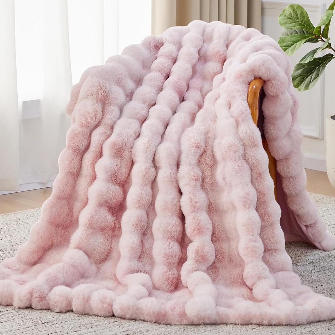 Faux Fur Throw Blanket, 1000GSM Fluffy Soft Bubble Blanket for Couch Bed, Cozy Plush Warm and Thick Blanket, Fuzzy Rabbit Throw for Living Room Bedroom 50''*60'' Pink