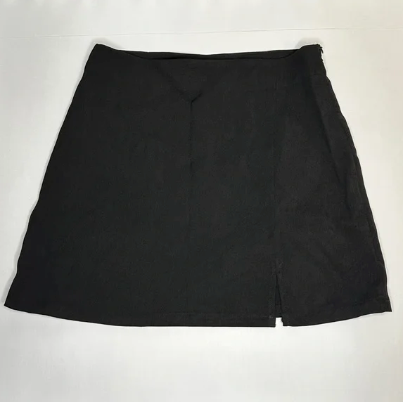 Cider Women's Black Asymmetrical Wrap Mini Skort Size M Casual