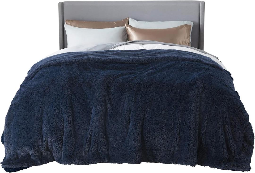 Bedsure Fluffy Navy Blue Blankets Queen Size for Bed, Thick Sherpa Faux Fur Fleece Fuzzy Plush Winter Warm Soft Full Queen Blankets, Bedroom Decor Blue Gifts Cozy Gifts for Women Men, 90x90