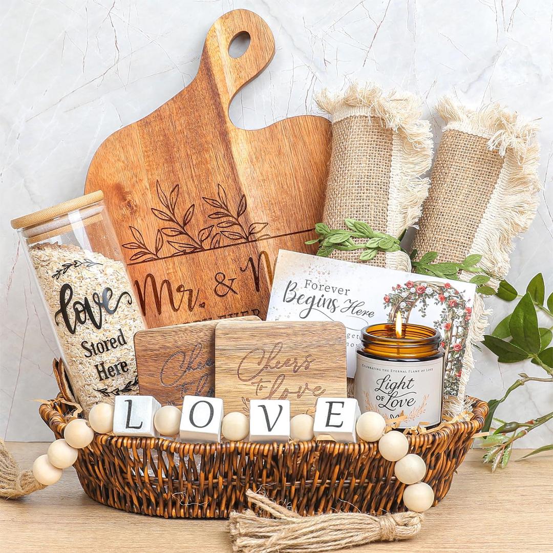 Wedding Gifts for Couples 2026, Gifts for couples,Bride Shower Gifts,Anniversary Engagement Gift,Mr and Mrs Cutting Board Basket Set