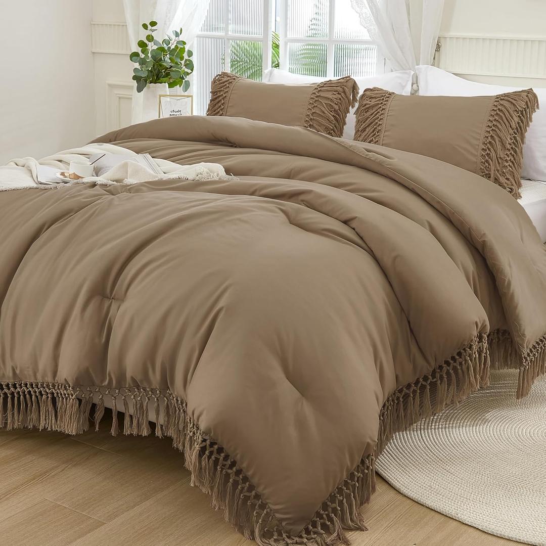 Andency Taupe Comforter Set Queen, 3 Pieces Boho Tassel Lightweight Soft Bedding Comforter Sets, All Season Fluffy Fringe Bed Set (90x90In Comforter & 2 Pillowcases)