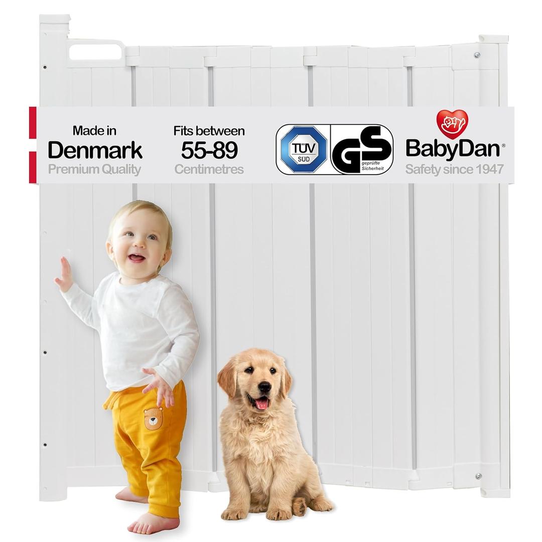 BabyDan Guard Me, Auto Retractable Stair Gate, Fits openings between 55-89 cm/21.65-25 in, White, Made in Denmark - Baby Gate/Safety Gate (Pet Gate/Dog gate)