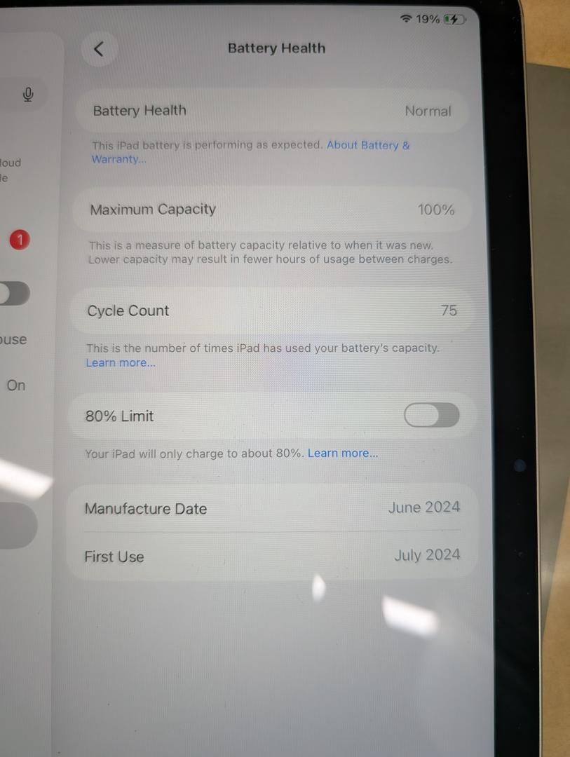 Apple 2024 iPad Air 11-inch, Wi-Fi + Cellular, 128GB - Space Gray (Renewed)