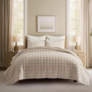 EverGrace Pearl Velvet Quilt King Size Bedding Sets, Luxurious Soft Velvet Comforter Set, Lightweight Box Stitching Oversized Bedspread Coverlet for All Season, with 2 Shams, Birch (King/Cal King (108" x 96"))