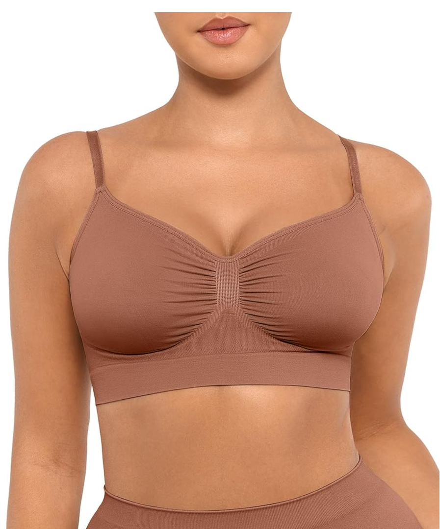 FeelinGirl Bralettes for Women with Support Comfortable Bras No Underwire Seamless Everyday Bras, Medium