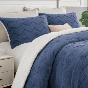 BEDELITE Fluffy Queen Comforter Set - Super Soft Sherpa Navy Comforter for Queen Size Bed, Luxury Warm Bedding Set for Winter, Fuzzy Bed Set 3 Pieces (1 Comforter, 2 Pillowcases)