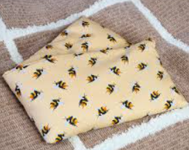 Swooflia Microwave Heating Pad for Warm Cold Compress - Lavender Flaxseeds Bags Hot Pack for Heat Therapy Chronic Pain Relief Back Cramps Shoulders Neck Women, Bee Detachable Stuffed Cover