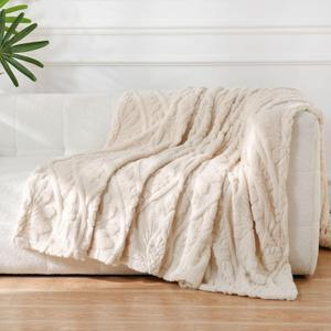PU MEI White Fleece Throw Blanket for Couch Sofa Bed - Super Soft Twin Blankets for Men Women, Cute Cozy Blanket for Girls, 60x80 Inches