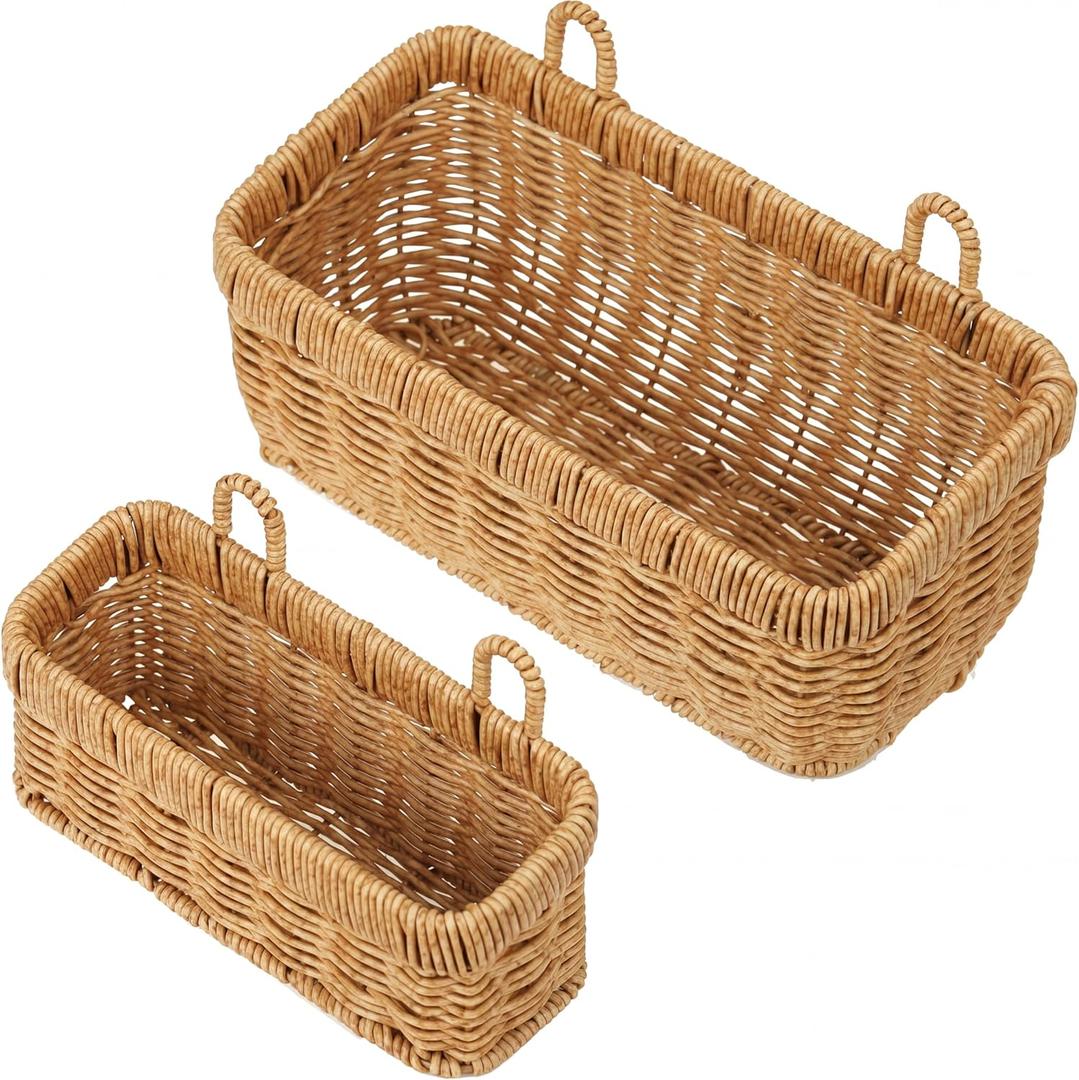 Tioncy 2 Pcs Woven Hanging Wall Baskets for Storage Boho Style Hanging Storage Plastic Woven Baskets with 4 Hooks for Kitchen Garden Living Room (Light Brown)
