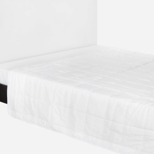 White Blanket 106x90