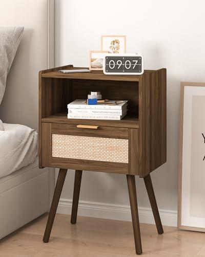 Veegle Nightstand,Modern Bedside Table with Storage Drawer and Open Wood Shelf, Accent Night Stand with Solid Wood Legs for Living Room, Bedroom and Small Spaces,Easy Assembly (Walnut Brown-Rattan)