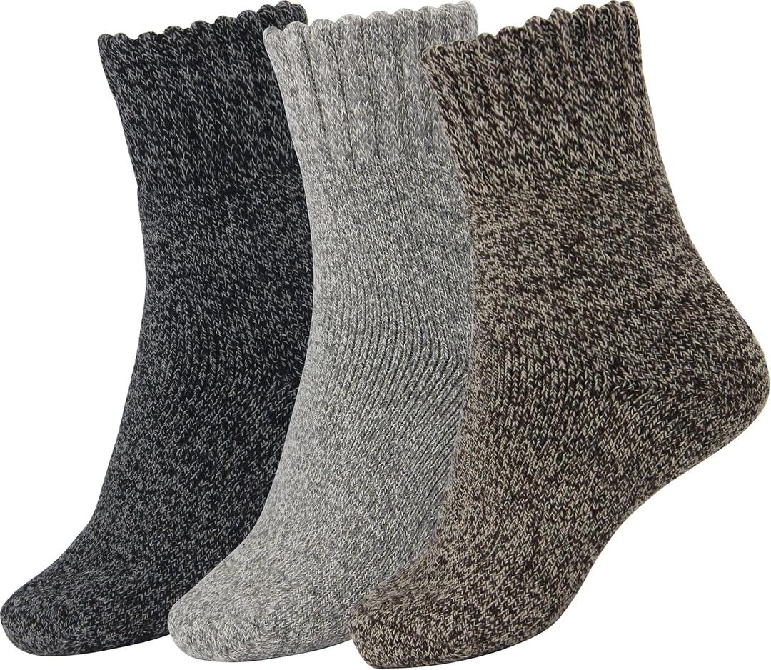 BomKinta Boot Socks for Women Winter Solid Thick Warm Socks Cozy Crew Socks Christmas Gift (L)