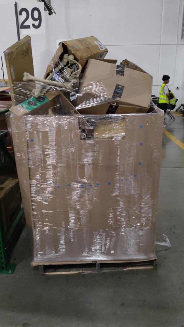 Pallet of Salvage items