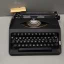 Vintage Manual Typewriter with Ribbon for Typing, Smooth Creative Writing, Letters and Notes, Retro Mechanical Portable Typewriter Machine for Sale, Ideal for Writers, Collectors and Retro Enthusiasts
