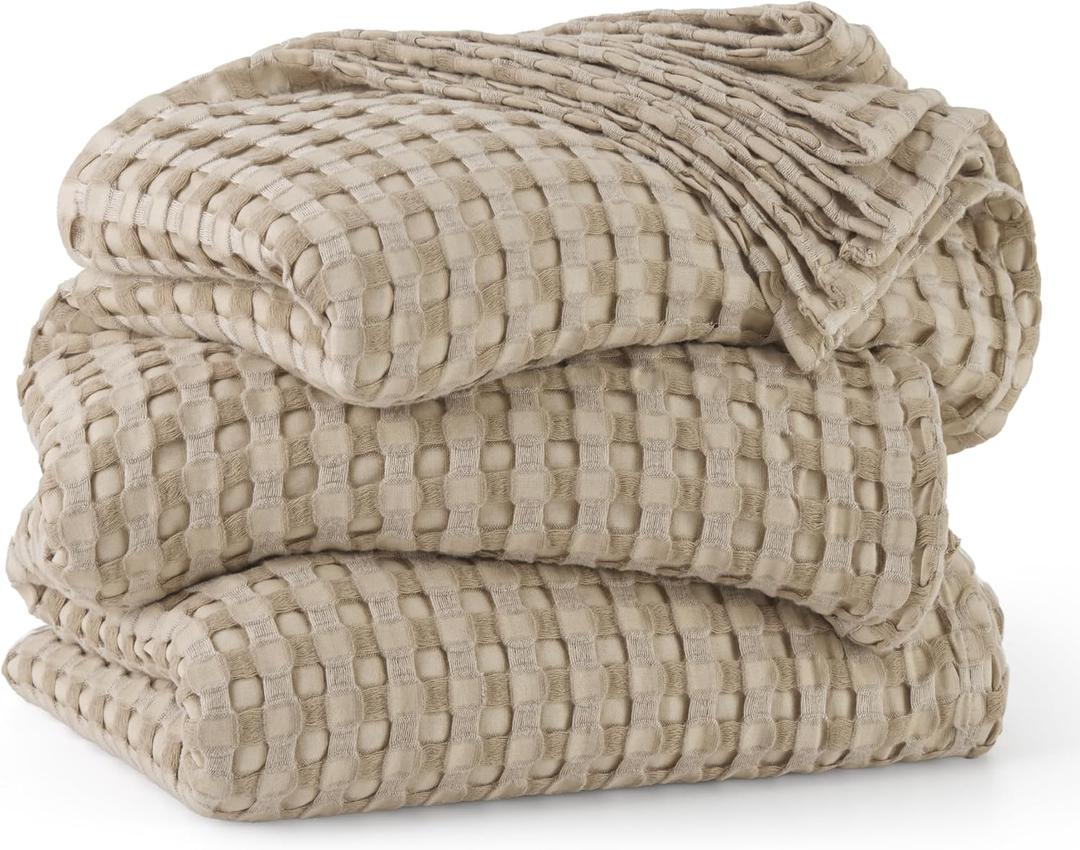 Bedsure Cooling Cotton Waffle Oversized King Blanket - Lightweight Breathable Blankets Rayon Derived from Bamboo for Hot Sleepers, Luxury Throws for Bed and Sofa, Light Brown, 120x96 Inches