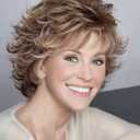 SEVENCOLORS Short Brown Wavy Wigs for White Women Layered Natural Brown Mixed Blonde Pixie Wig Synthetic Hair Short Womens Wigs