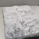 Bedsure  Dog Crate Bed for Medium Dogs, Plush Faux Fur Crate Pad, Calming Anti Anxiety Medium Dog Bed, Washable Soft Warm Crate Mat with Non-Slip Bottom