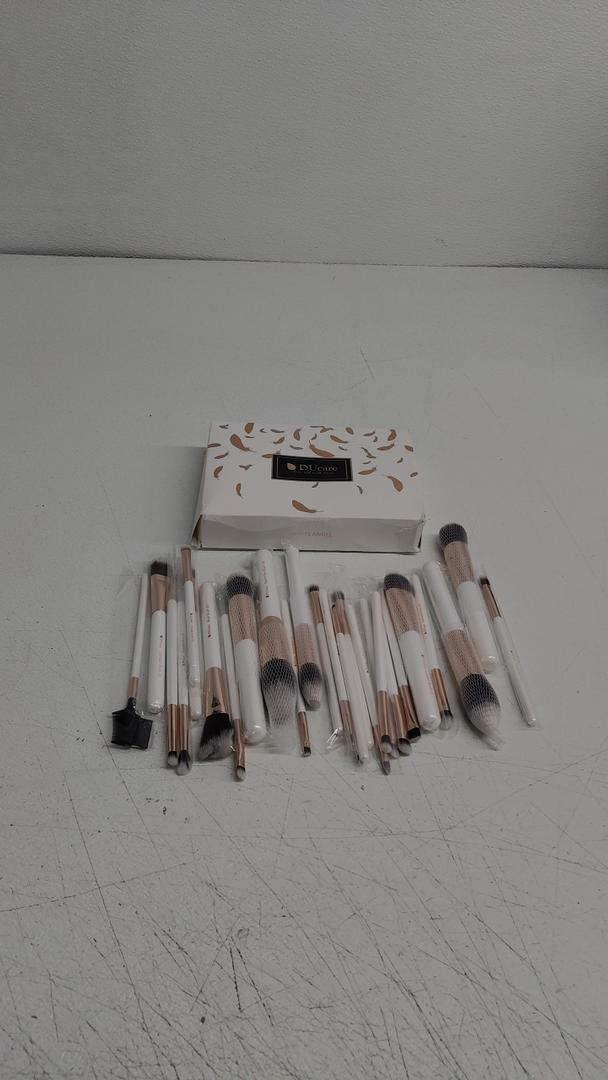 White Angel Premium Soft 27Pcs Eye & Face Brush Set DUCARE SET 