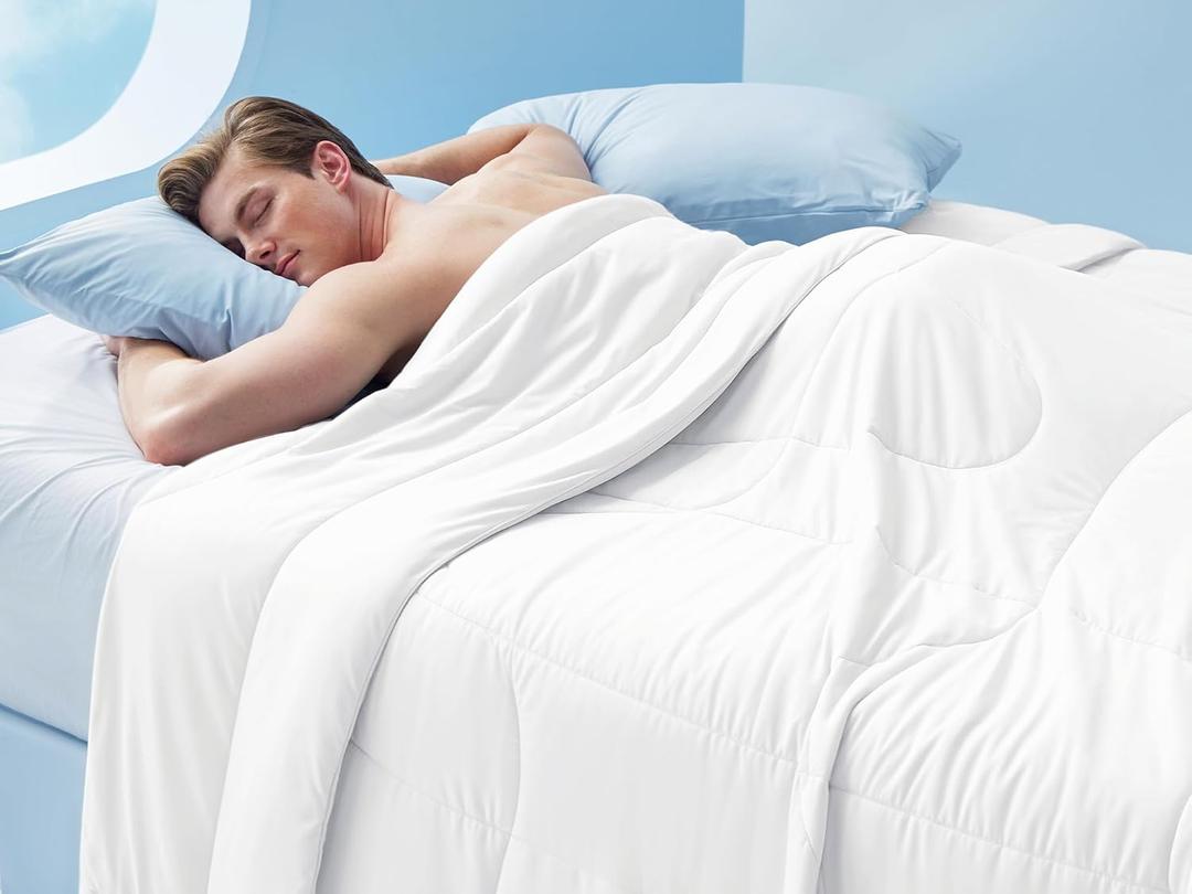 Bedsure Cooling Comforter Queen Size - Cooling Blankets for Hot Sleepers, Lightweight Comforter for Summer with Dual-Sided Cool Tech, Soft Breathable Cold Blanket for Sleeping, White, 88x88 Inches