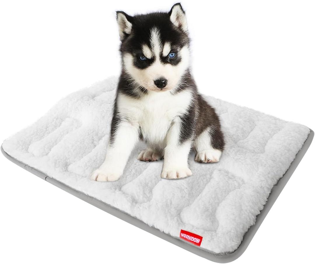 Dog Crate Mat(24" X 18"), Small Dog Bed for Crate, Soft Plush Bed Pad Machine Washable, Sleeping Mat with Anti Slip Bottom (White)