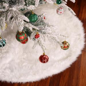36 Inch Faux Fur Christmas Tree Skirt, White Fluffy Plush Xmas Tree Mat for Christmas Holiday Party Home Decor, White