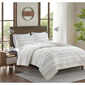 Great Bay Home 2-Piece Twin/Twin XL Reversible Lightweight Quilt Comforter with 1 Sham | All-Season, Modern, Striped Bedspreads | Blue and Taupe Striped Coverlet Sets | Bryce Quilts Collection