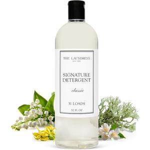 The Laundress Luxury Laundry Detergent, 31 Loads, Scented Signature Classic Fragrance, Concentrated Triple Enzyme Deep Cleaning and Targeted Stain Remover, 96% USDA Biobased Product, Signature Classic, 32 Fl Oz (Pack of 1)