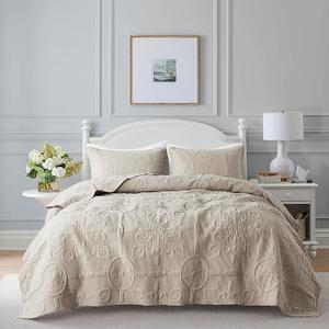 B2EVER Beige Damask Quilt King Size Bedding Sets with 2 Pillow Shams, Boho Bedspread Lightweight Soft Farmhouse Vintage Bohemian Coverlet Retro Jacquard Pattern Bed Cover for All Season, 3 Pieces