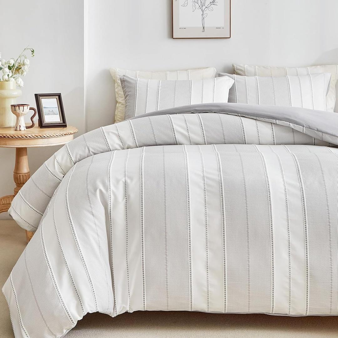 WARMDERN Light Grey Striped Weave Duvet Cover Queen Size, White Knit Boho Duvet Cover Set, Microfiber Textured Bedding Set with Zipper Closure and Corner Ties (Light Grey, Queen)