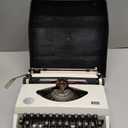 Manual Typewriter with Ribbon, Mechanical Retro Portable Typing Machine | Type Writer for Office & Home Vintage Decor, Classic Old Fashioned Typewriter for Writers, Notes, Letters & Creative Writing
