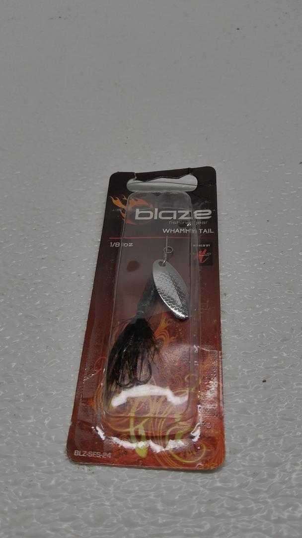 Blaze Fishing Lure Whammy Tale 1/8 Oz Spinning Bate Spinner Bait