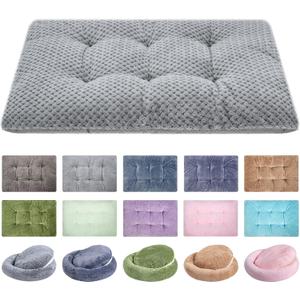 WONDER MIRACLE Fuzzy Deluxe Pet Beds, Super Plush Dog or Cat Beds Ideal for Dog Crates, Machine Wash & Dryer Friendly (15" x 23", S-Grey)