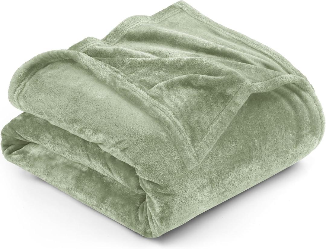 Utopia Bedding Fleece Blanket King Size Sage Green 300GSM Luxury Fuzzy Soft Anti-Static Microfiber Bed Blanket (90x102 Inch)