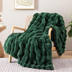 Smoofy Faux Fur Throw Blanket for Couch  Dark Green Fluffy Cozy Rabbit Fleece, Plush Soft Bubble Blanket for Sofa & Bed, for Mom, Warm Fuzzy Home Room Decor Throw 50" x 60"