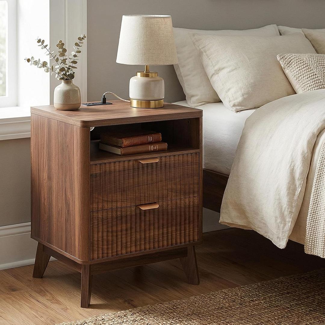 LYNCOHOME Fluted Nightstand with Charging Station, 19.7 inch Wide End Table with 2 Drawers, Modern Wood Bedside Table for Bedroom,Brown,1 Pcs (Walnut)