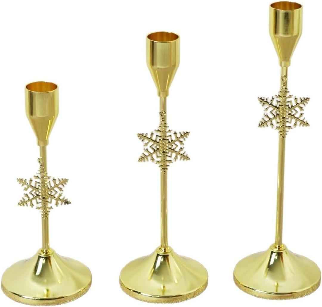 2025 European-Style Christmas Metal candlesticks with Snowflake Decorations, Romantic Wedding Photography Props, Atmospheric (Set of Gold)