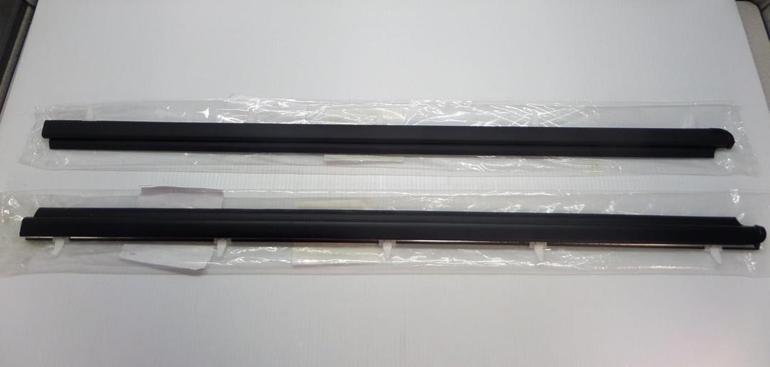 Toyota Tundra Regular Cab 2007-2016 2pc Exterior Weatherstrip Belt Moldings Set Genuine OE OEM