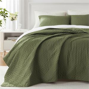 Homelike Moment Quilts Bedspreads Queen Size Bedding Set, Olive Green Quilt Coverlet Full Size for All Season