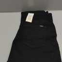 Levi Strauss Signature Gold Women's Size Totally Shaping Ultimate Pull-On Capri Mid-Rise Stretch Denim Standard 12