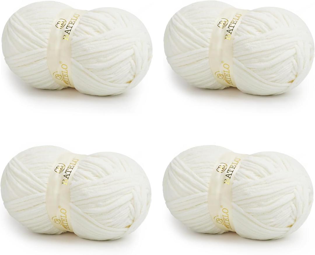 Super Bulky Yarn for Crocheting, 4 Large Skein(Each 10.5oz/300g, 220yds/201m) for Baby Blanket/Amigurumi/Home Decor(White)