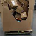Pallet of salvage items