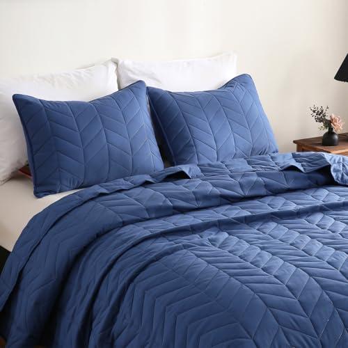 DOWNCOOL Blue King Quilt Bedding Set, 3 Pieces Leaf Texture Pattern Lightweight Bedspread Coverlet, All Season Ultra Soft King Size Quilt (106"x96") & 2 Pillow Shams