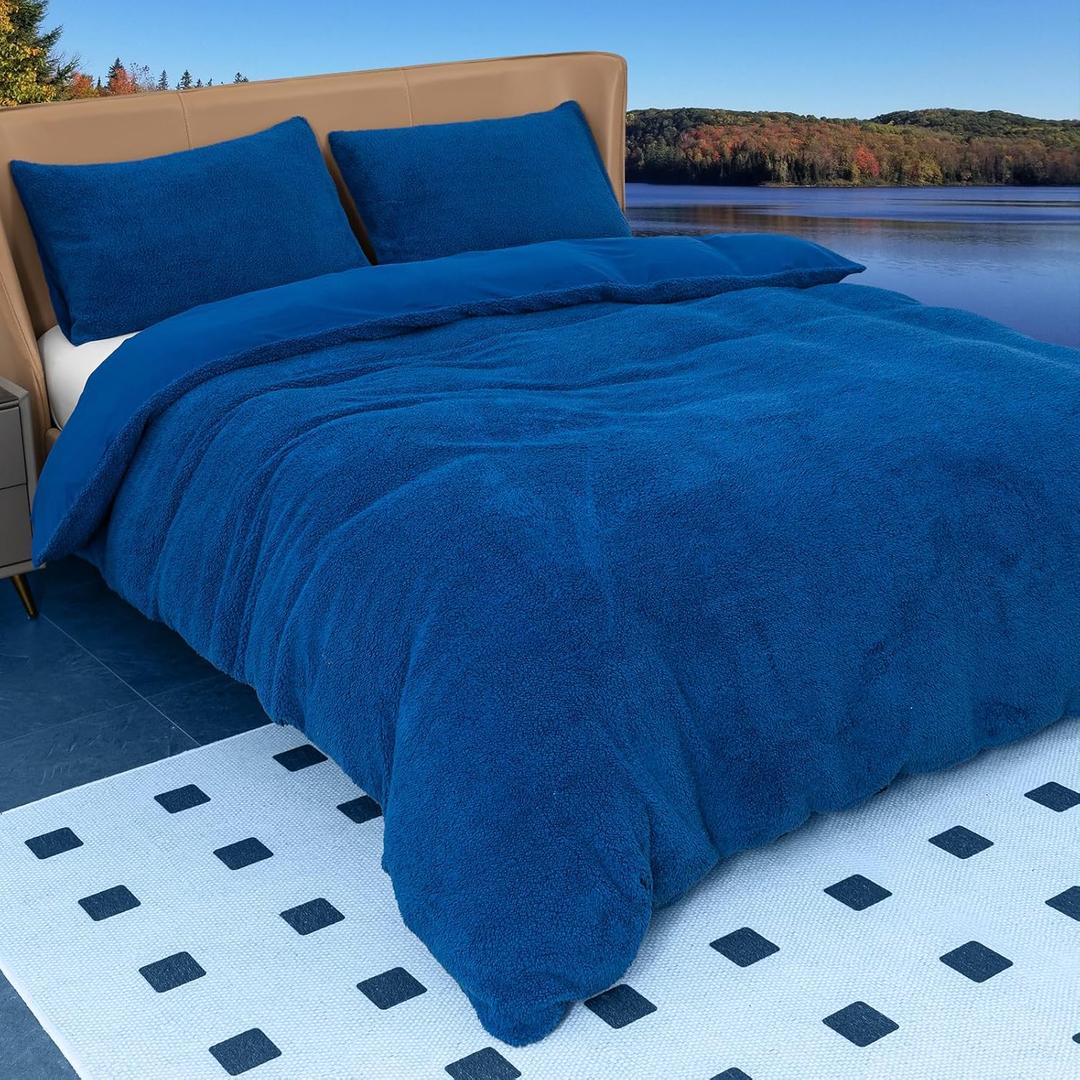 QUILTINA Shu Velveteen Warm Duvet Cover Set with 2 Pillowcases, King Size Coral Fleece Luxury Quilt Cover, Double Sided - Velvet and Sanded Fabric, Delicate Soft Fluffy, Blue, 104" x 90"