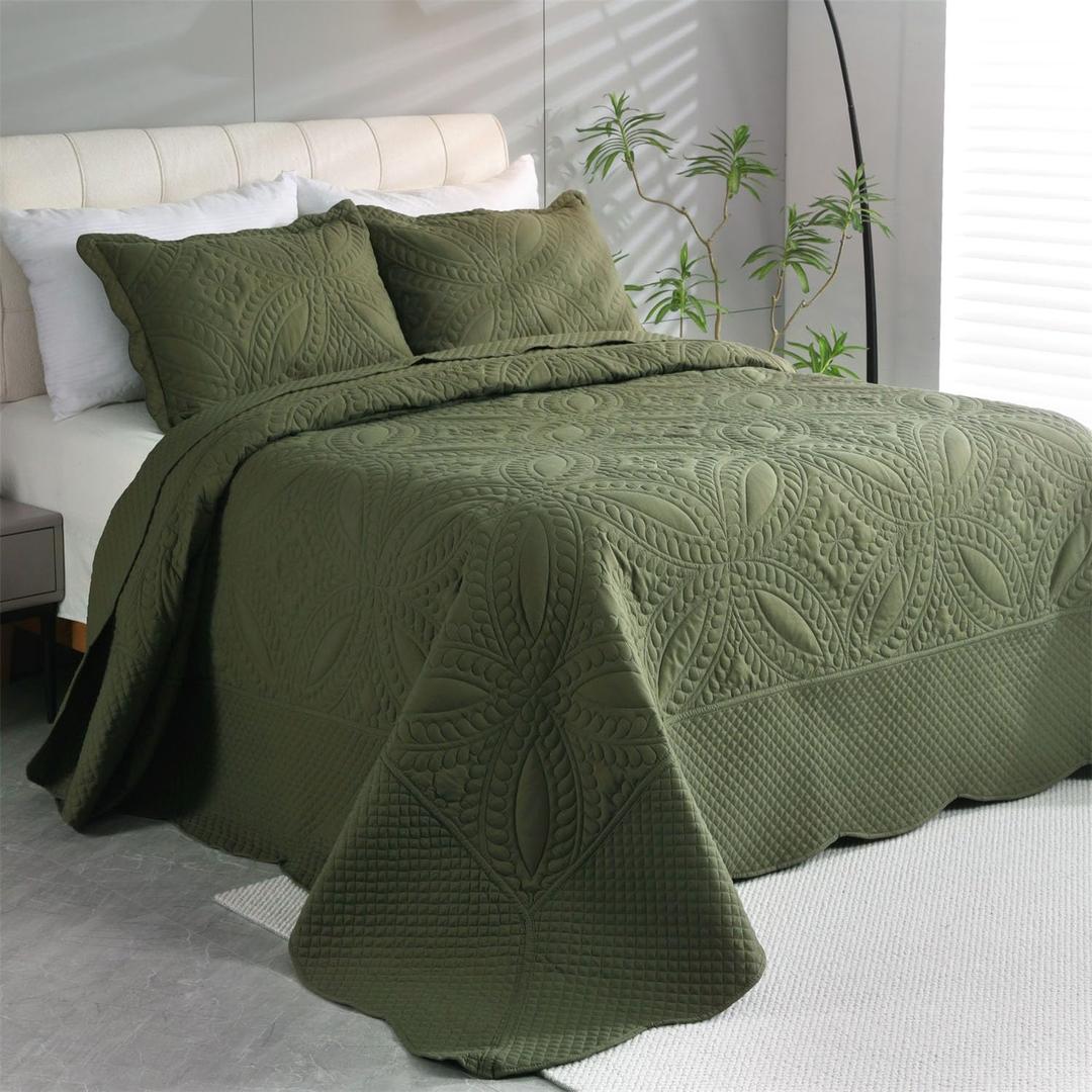 Cmfshape Oversize King Bedspread 128"x120",3 Piece California King Quilt,Lightweight Olive Green Quilt Set for All Season,Modern Coin Pattern Bedding Set