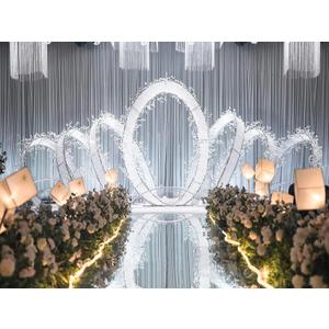 Double Sided Silver Mirror Carpet Aisle Runner Decorative Runner Rug for Weddings, Birthday, Prom, Glam Party (Silver, 3.3' x 66')