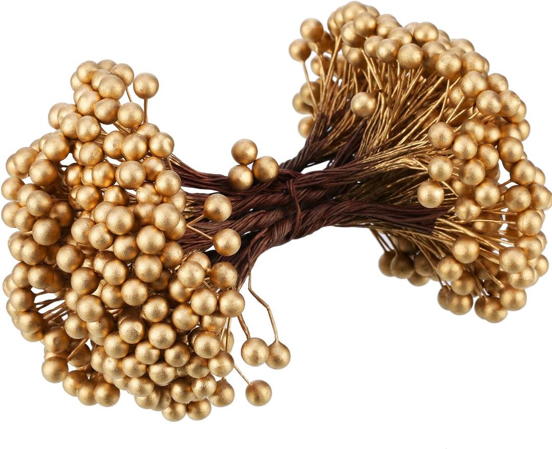 BBTO Artificial Holly Berries on Wire Stems, 250 Stems with 500 Pieces 8 mm Fake Berries for Tree Decorations Wreath Craft Use Wedding Party Favor (Gold)