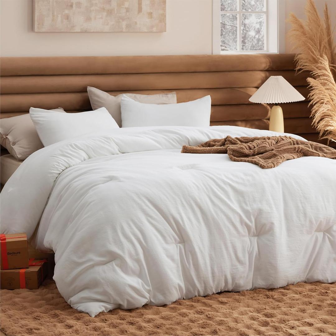Bedsure Queen Comforter Set, White Soft Prewashed Bedding for All Seasons, 3 Pieces GentleSoft Bed Set, 1 Lightweight Comforter (90"x90") and 2 Pillowcases (20"x26")