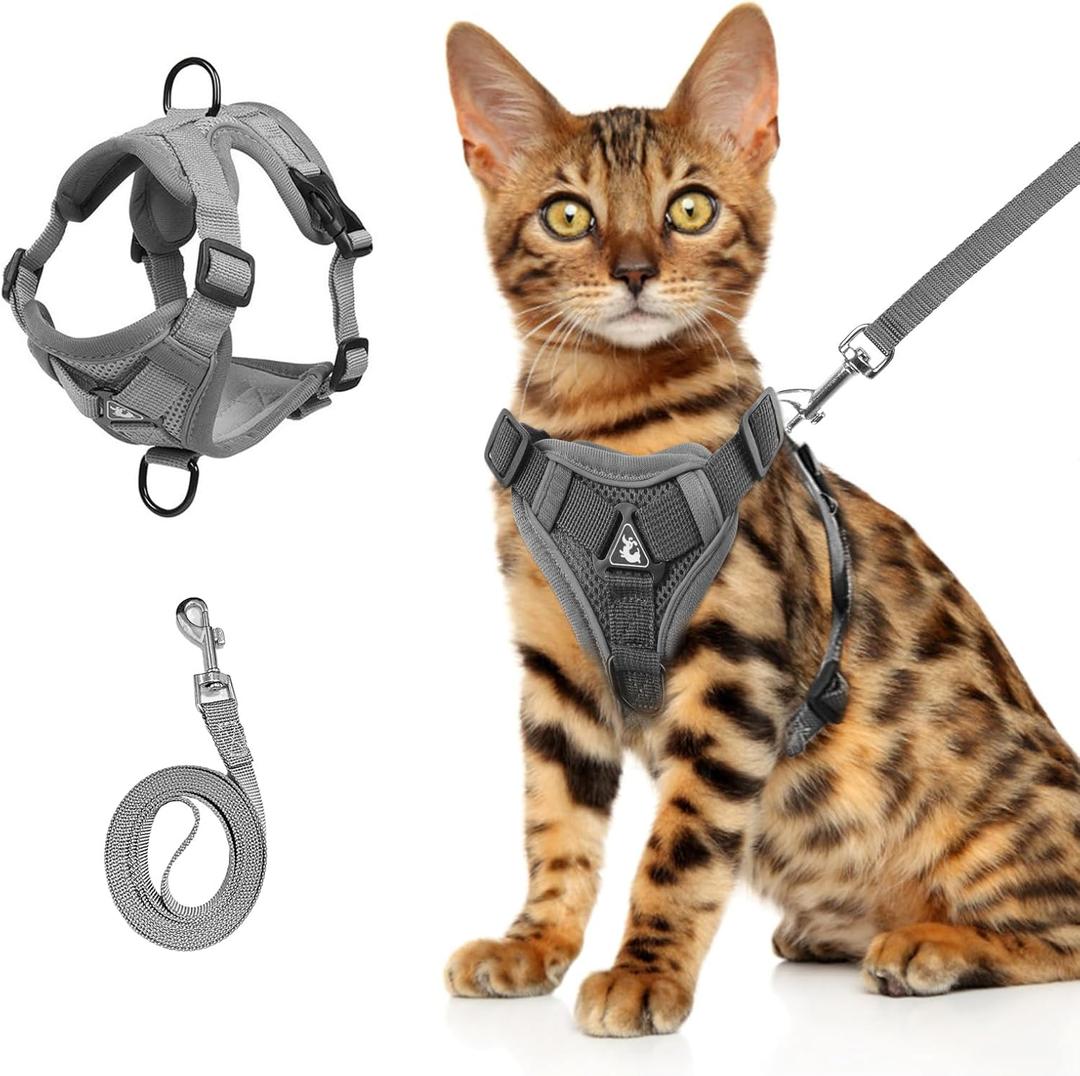 Wanheart cat Chest Harness and Leash, Anti-Escape Adjustable Soft mesh cat Leash and Chest Harness Set for All Types of Cats cat Vests (Grey, 11.02-16.5lb)