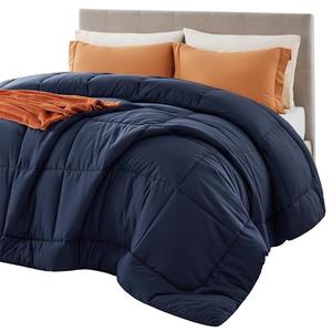 Bedsure Comforter Duvet Insert - Quilted Comforters Full Size, All Season Duvet, GentleSoft Down Alternative Bedding, with 8 Tabs, Gifts for Women/Men, Navy Blue, Full 86 x 82 Inches